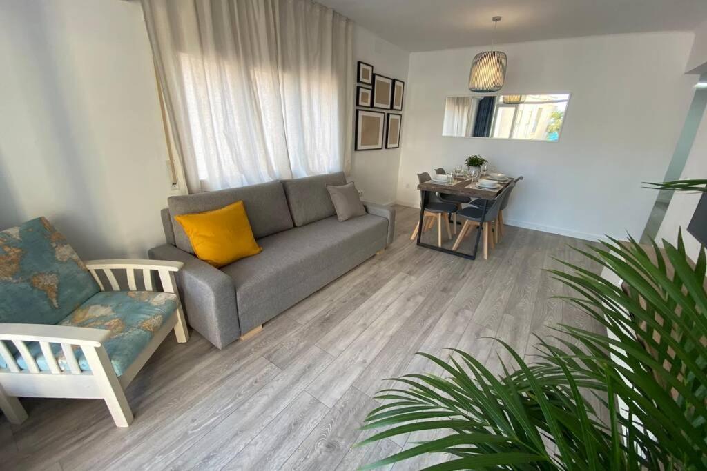 דירות סאלו Amplio Apartamento Seaview מראה חיצוני תמונה